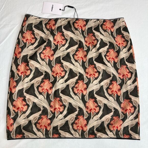 Miaou Moni Floral Mini Skirt Green New Size Medium - Picture 7 of 12